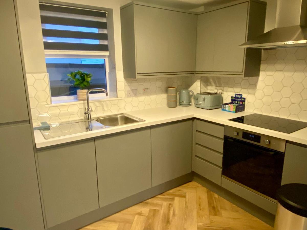 Superb City Centre Apartment Within The City Walls Йорк Екстериор снимка