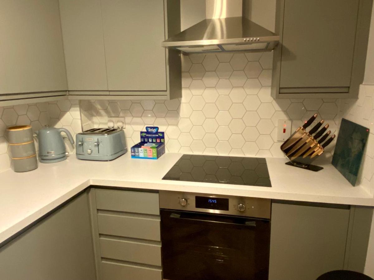 Superb City Centre Apartment Within The City Walls Йорк Екстериор снимка