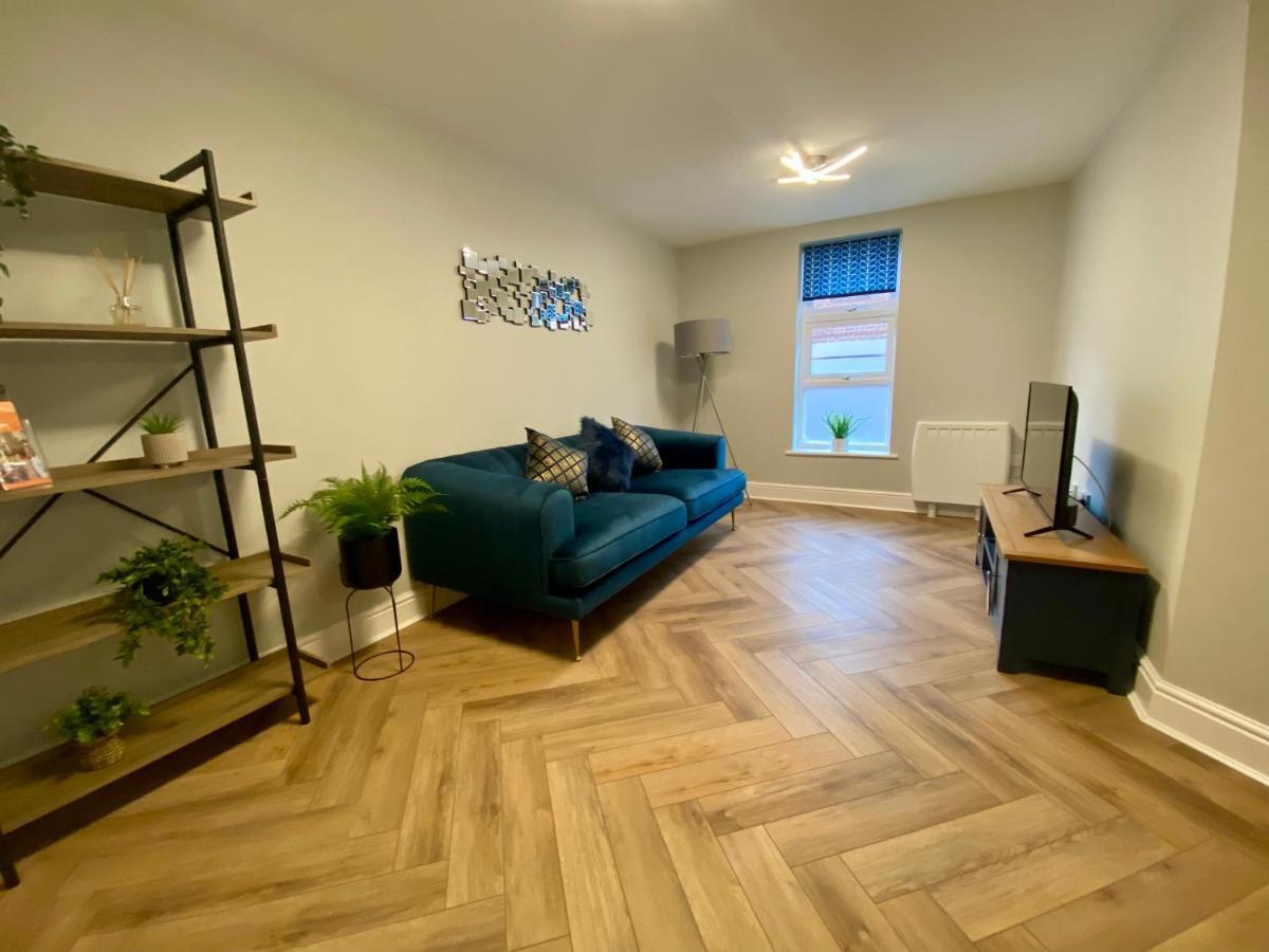 Superb City Centre Apartment Within The City Walls Йорк Екстериор снимка